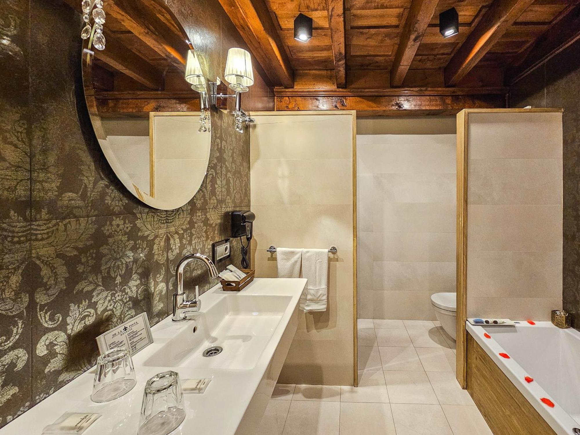 Casona De La Pinta Hotel Ríocorvo Room photo